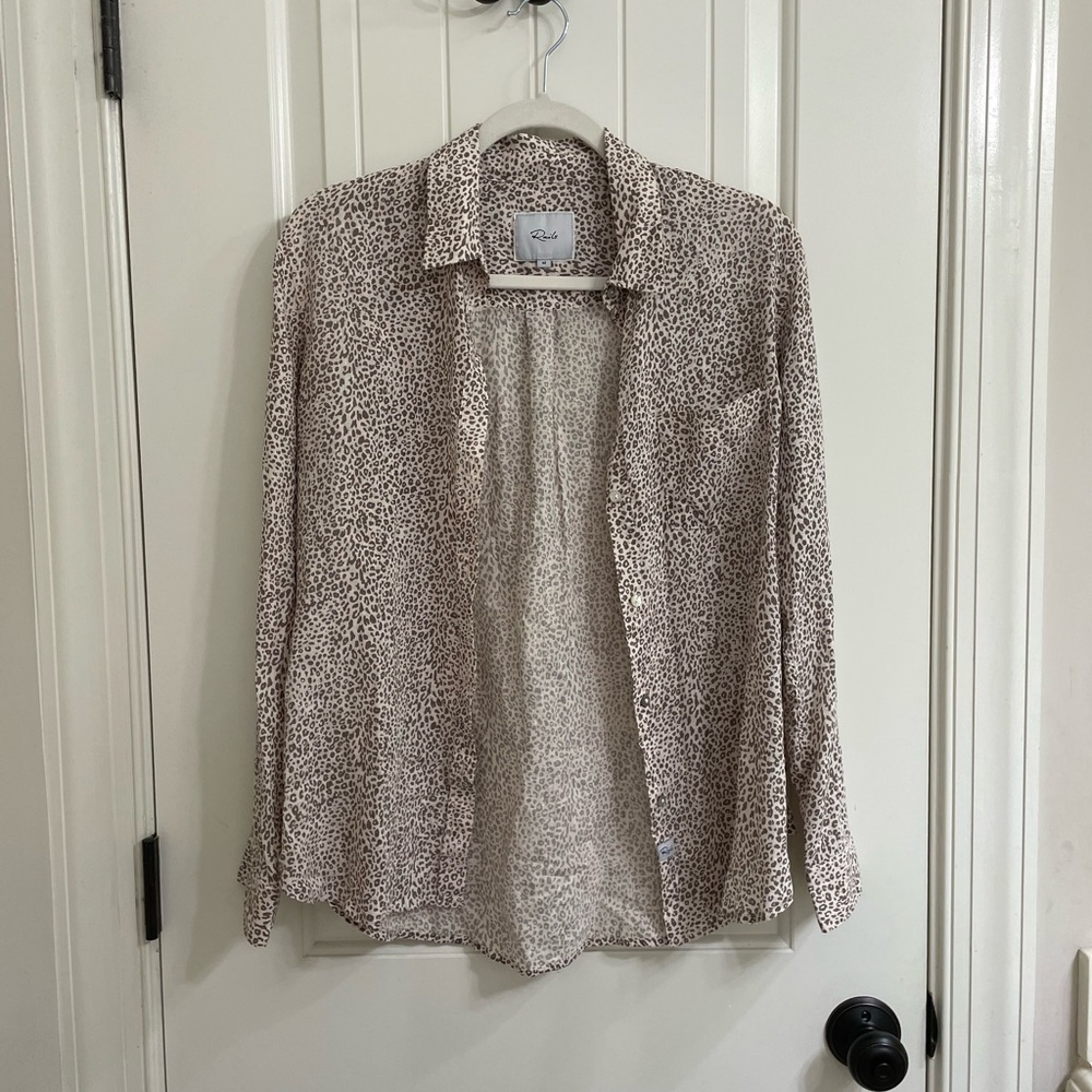 Rails Leopard Print Button Down Shirt - Sand Cheetah Print Sz M - Picture 2 of 7